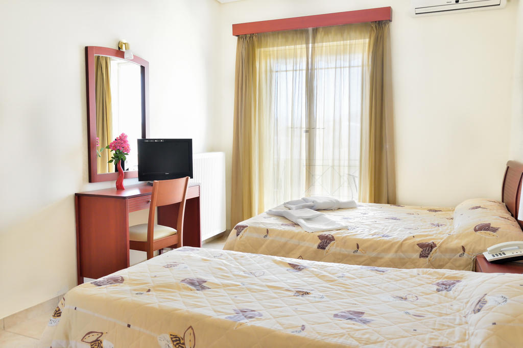 Evia Studios Loutra Edipsou  Room photo