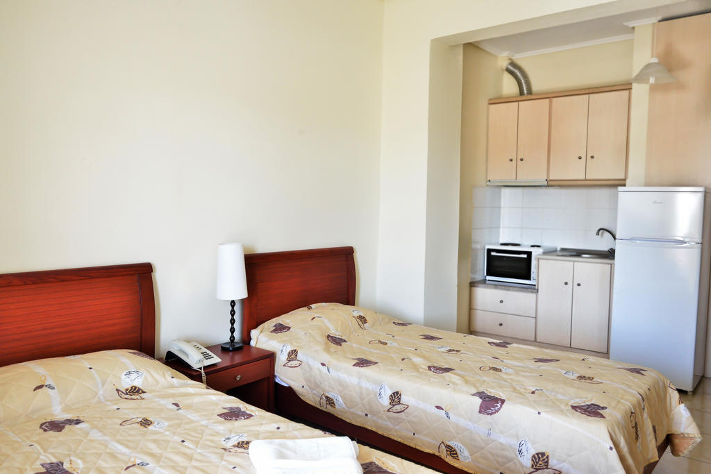 Evia Studios Loutra Edipsou  Room photo